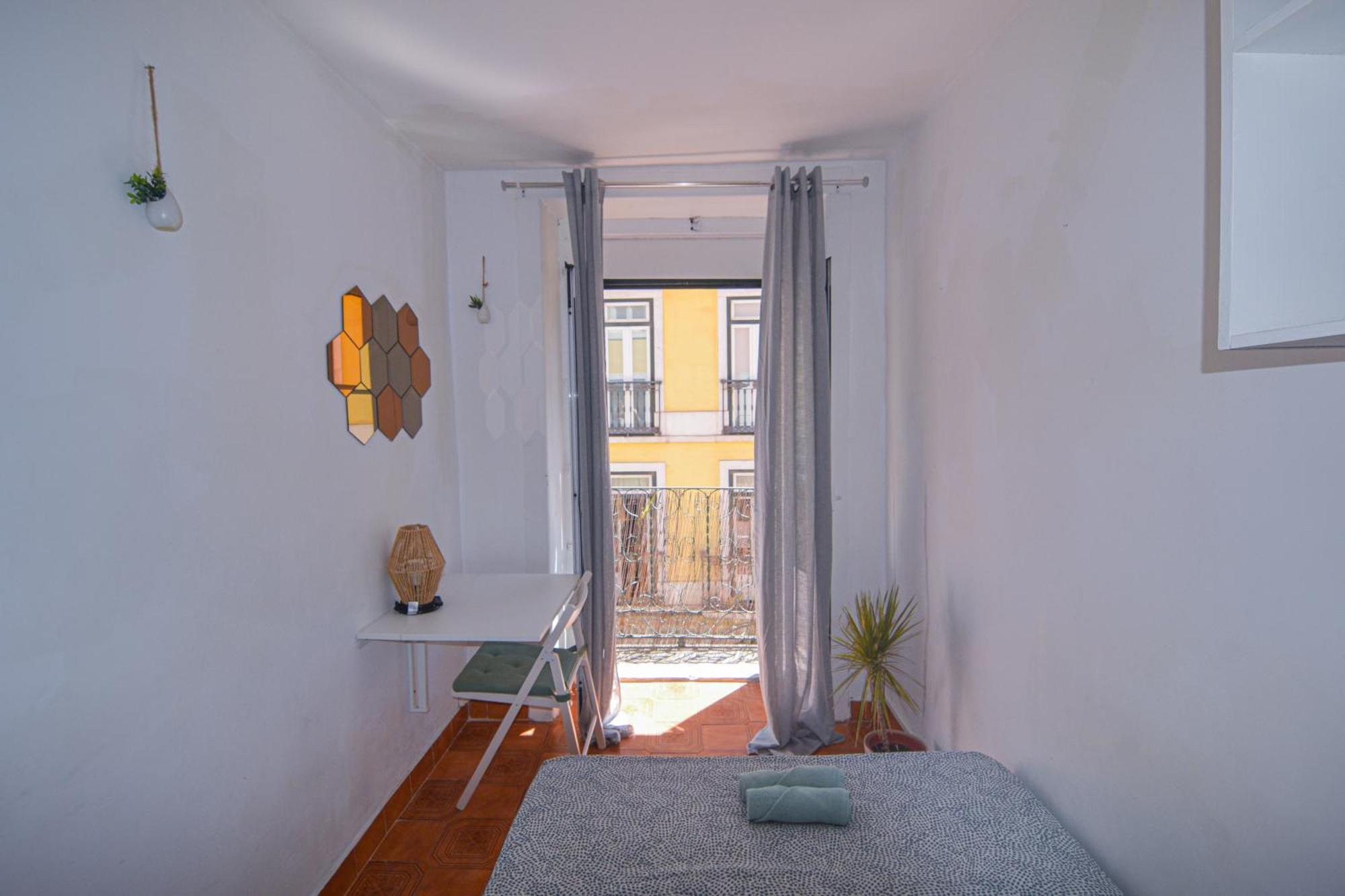 Shared Apartment With Bright Private Patio In Lisboa Kültér fotó