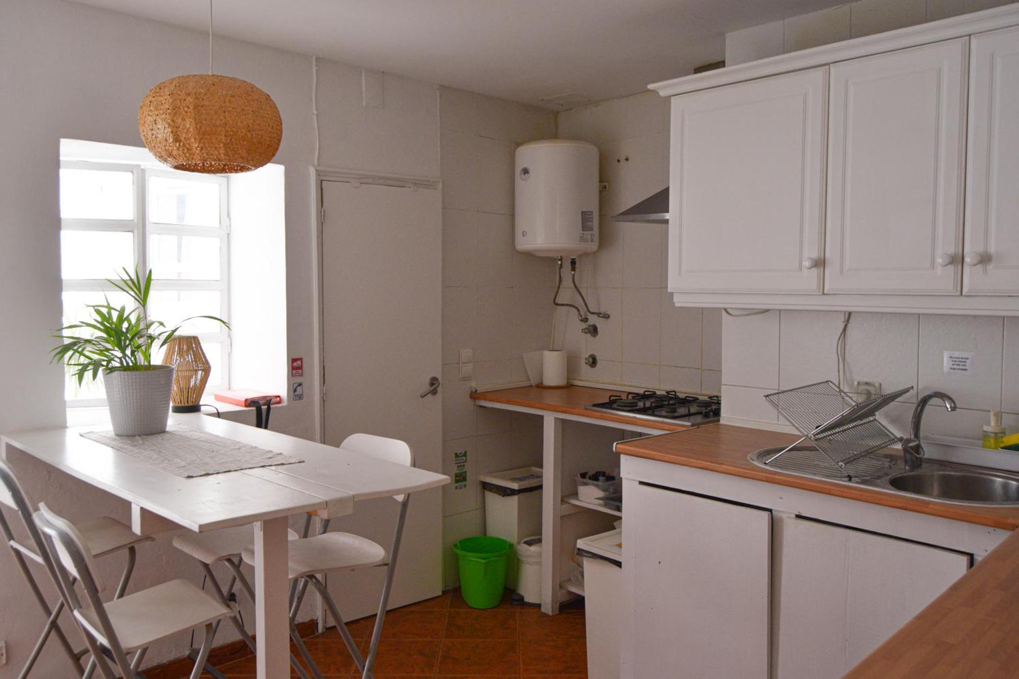 Shared Apartment With Bright Private Patio In Lisboa Kültér fotó