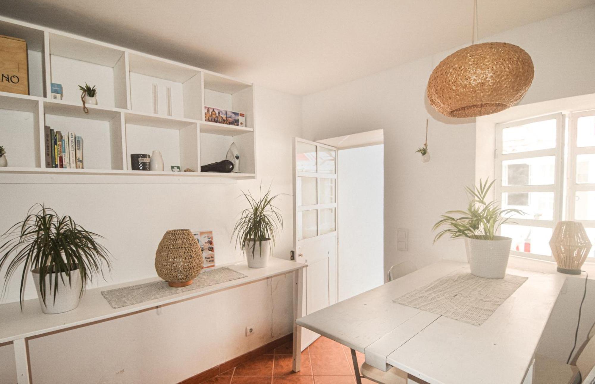 Shared Apartment With Bright Private Patio In Lisboa Kültér fotó